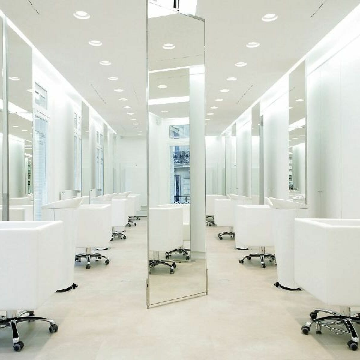 Nelson Mobilier Salon Furniture Academy la Biosthetique