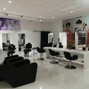 Caspardesign, Italy featuring a coordinating selection of Nelson Mobilier Salon Furniture in a contemporary setting.