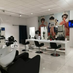 Caspardesign, Italy featuring a coordinating selection of Nelson Mobilier Salon Furniture in a contemporary setting.