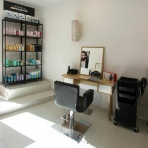 Elizabeth Ferro, France featuring a coordinating selection of Nelson Mobilier Salon Furniture in a contemporary setting.