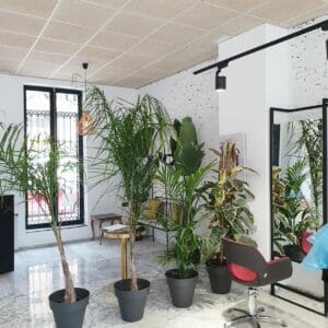 Jessica Cercos, Spain featuring a coordinating selection of Nelson Mobilier Salon Furniture in a contemporary setting.