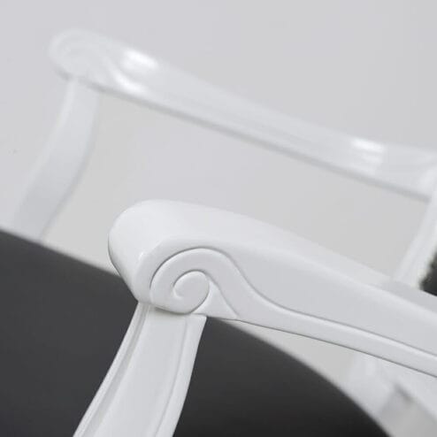 Mia Prince Styling Chair