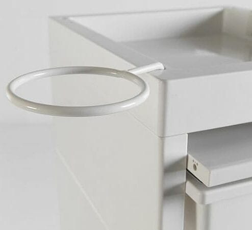 Discrete Locking Trolley