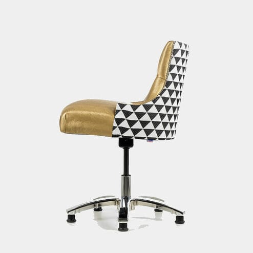 Alternative view of WBX Baroka Beauty Client Chair