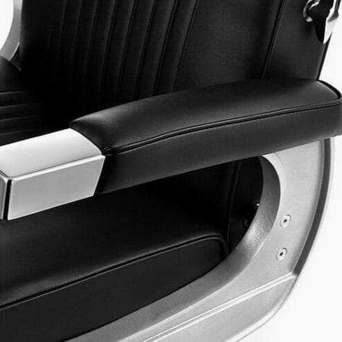 wbx m100 barbers chair close